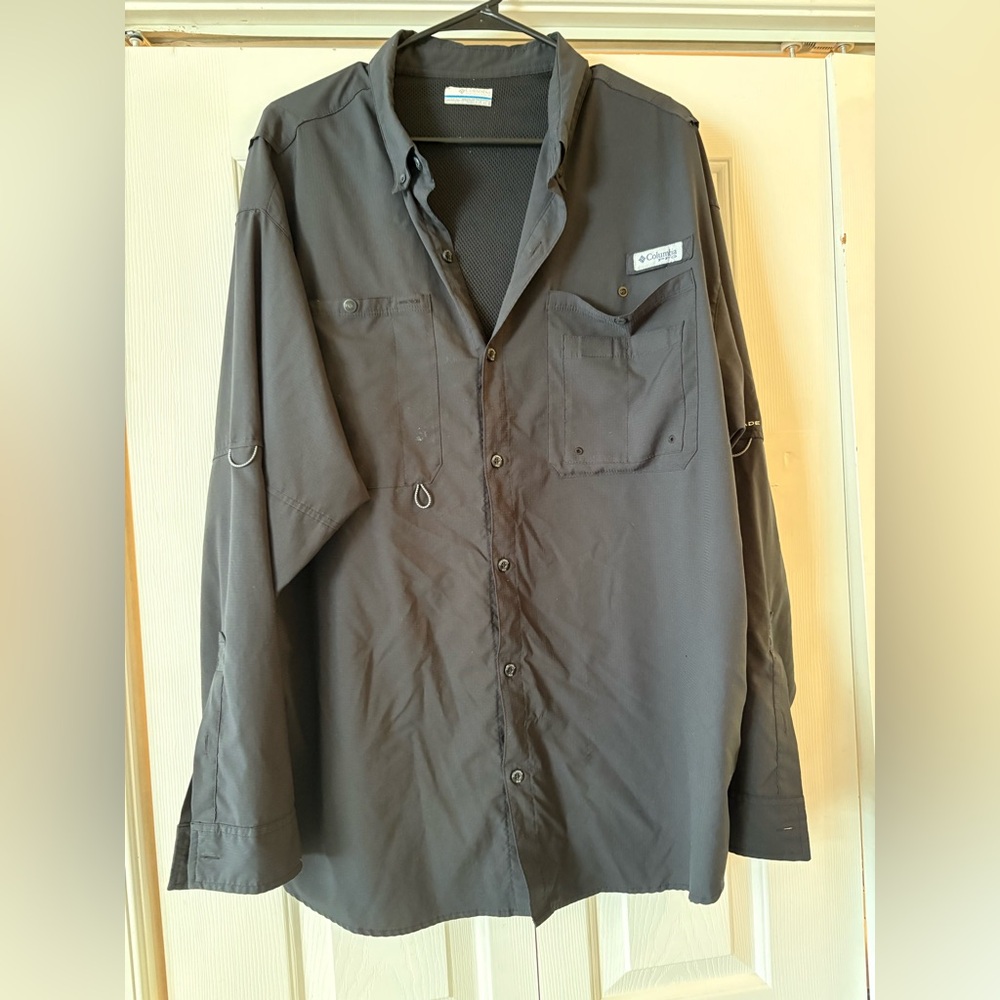 Men’s long sleeve Columbia shirt